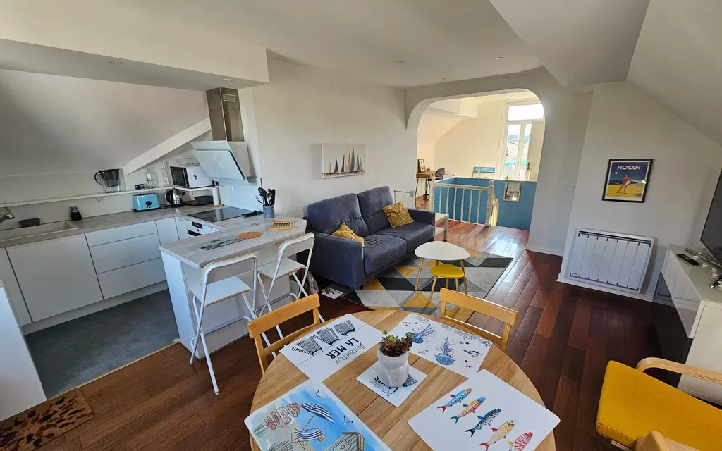 Achat appartement à vendre 3 pièces 55 m² - Royan