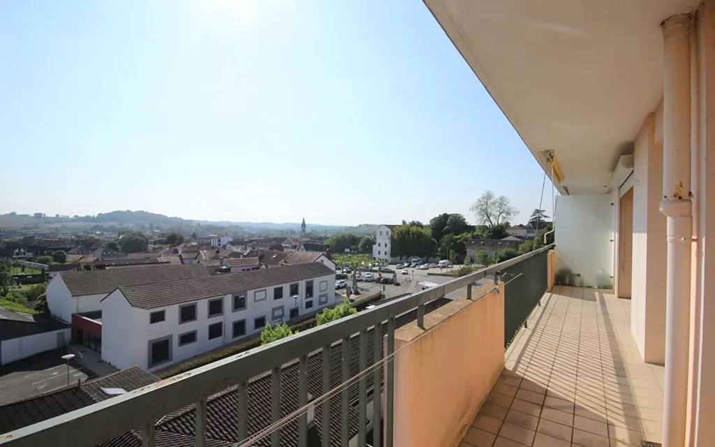 Achat appartement à vendre 2 pièces 69 m² - Orthez