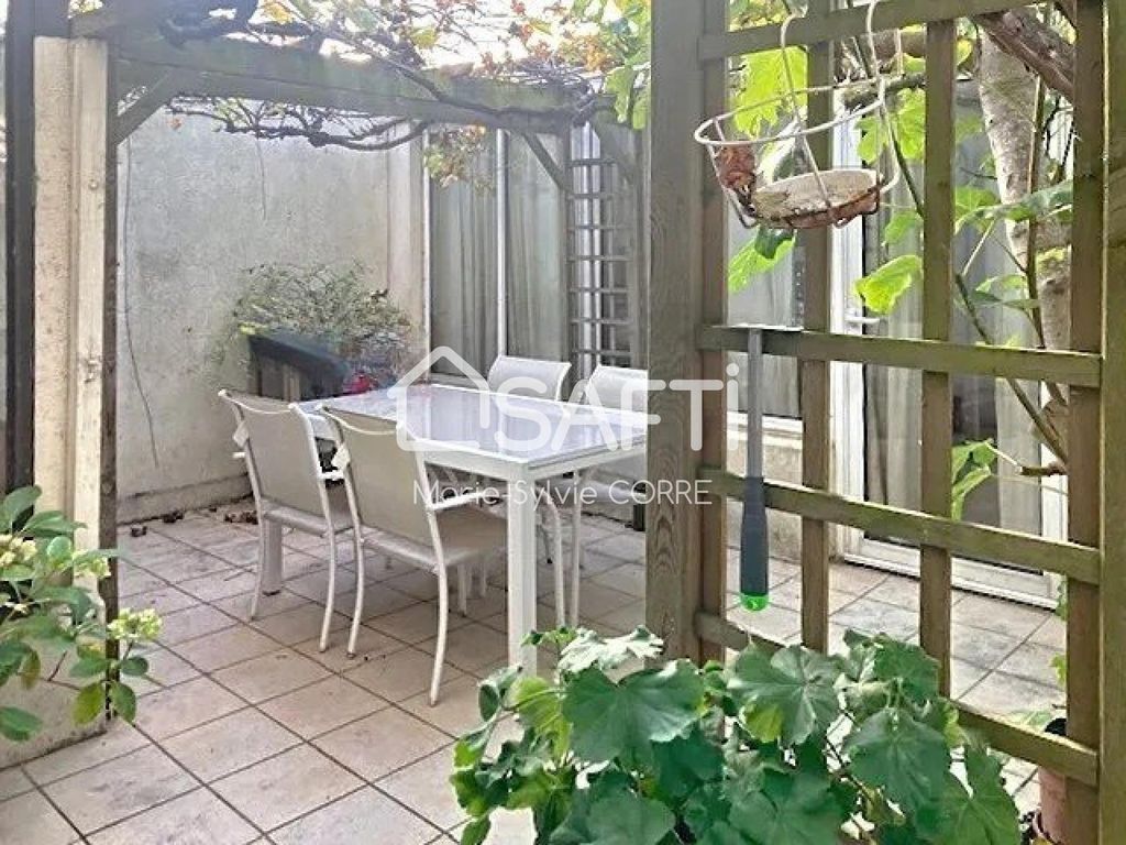 Achat maison à vendre 3 chambres 111 m² - Croissy-sur-Seine