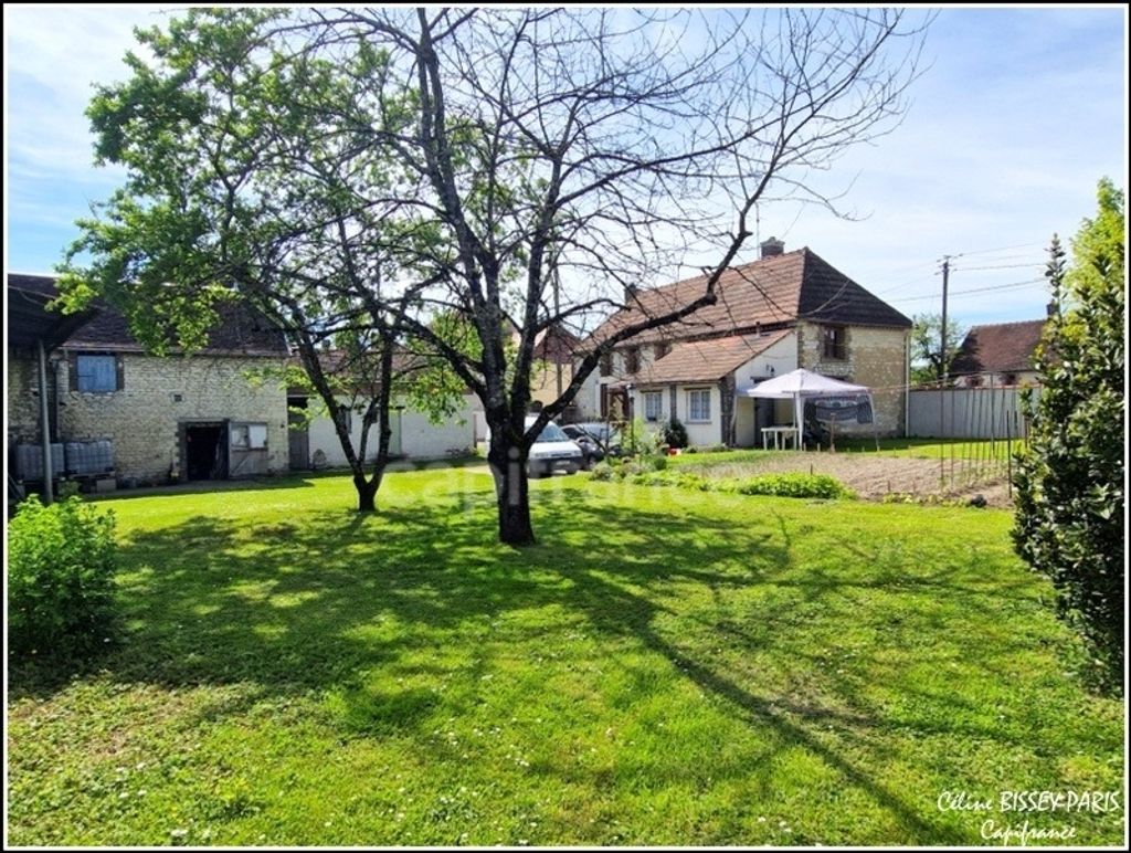 Achat maison à vendre 4 chambres 146 m² - Villeneuve-au-Chemin