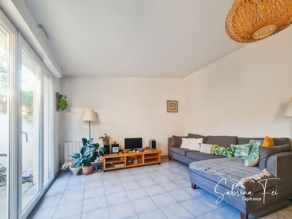 Achat maison à vendre 2 chambres 73 m² - La Rochelle