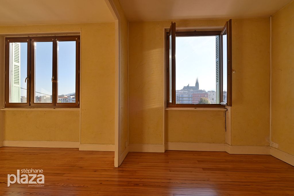 Achat appartement à vendre 4 pièces 68 m² - Clermont-Ferrand