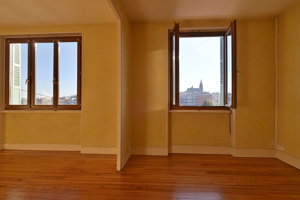 Achat appartement à vendre 4 pièces 68 m² - Clermont-Ferrand