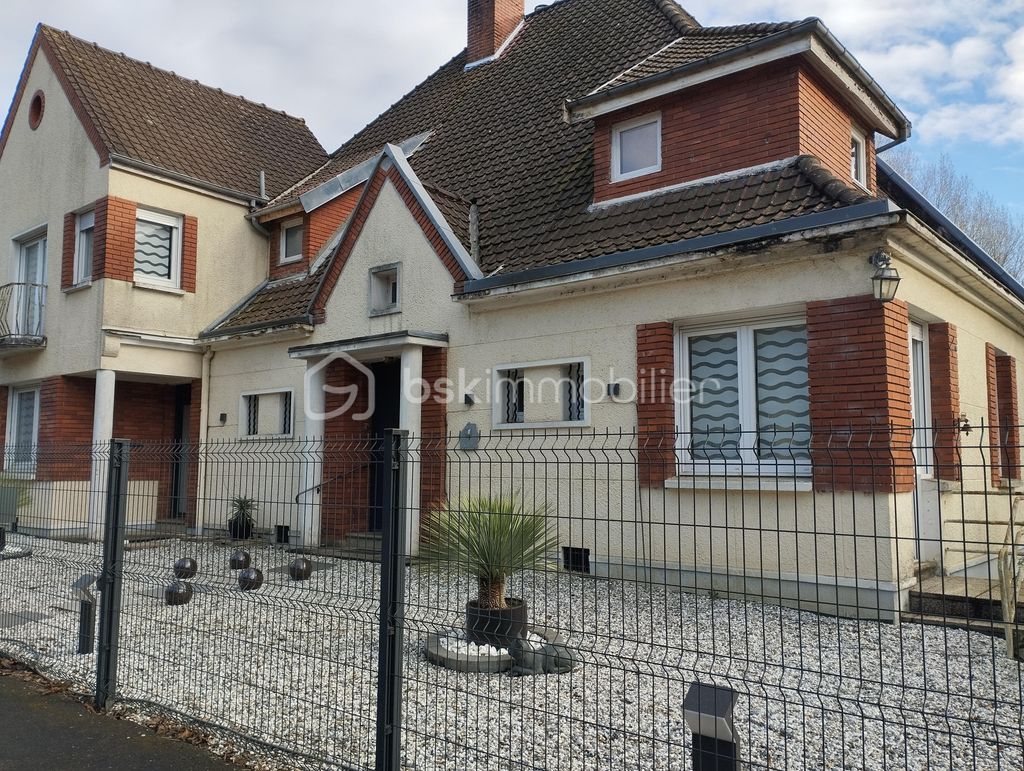 Achat maison à vendre 6 chambres 270 m² - Heuchin