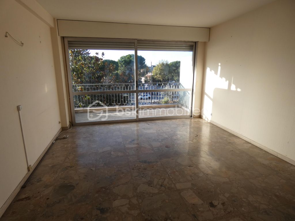 Achat appartement à vendre 3 pièces 83 m² - Vence