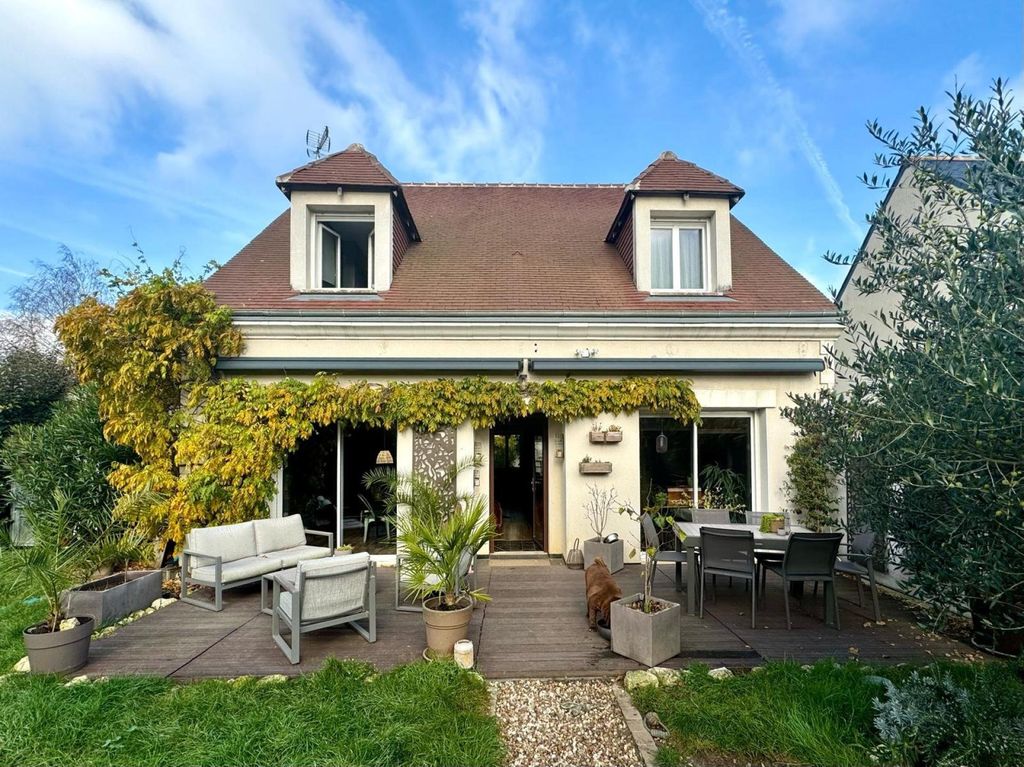 Achat maison à vendre 4 chambres 145 m² - Notre-Dame-d'Oé