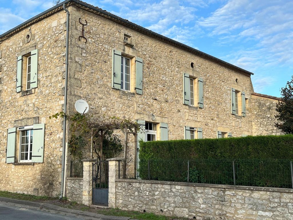 Achat maison à vendre 3 chambres 147 m² - Sainte-Croix