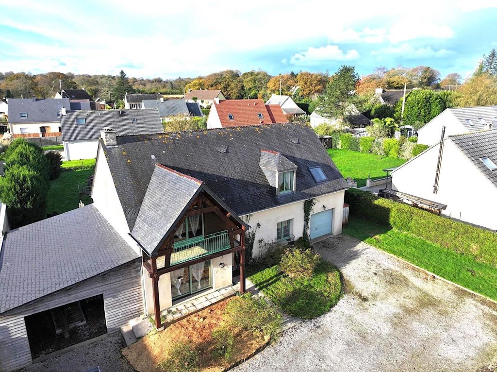 Achat maison à vendre 5 chambres 170 m² - Le Mesnil-au-Val