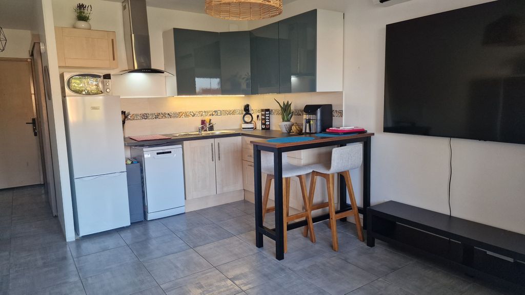 Achat studio à vendre 27 m² - Bormes-les-Mimosas