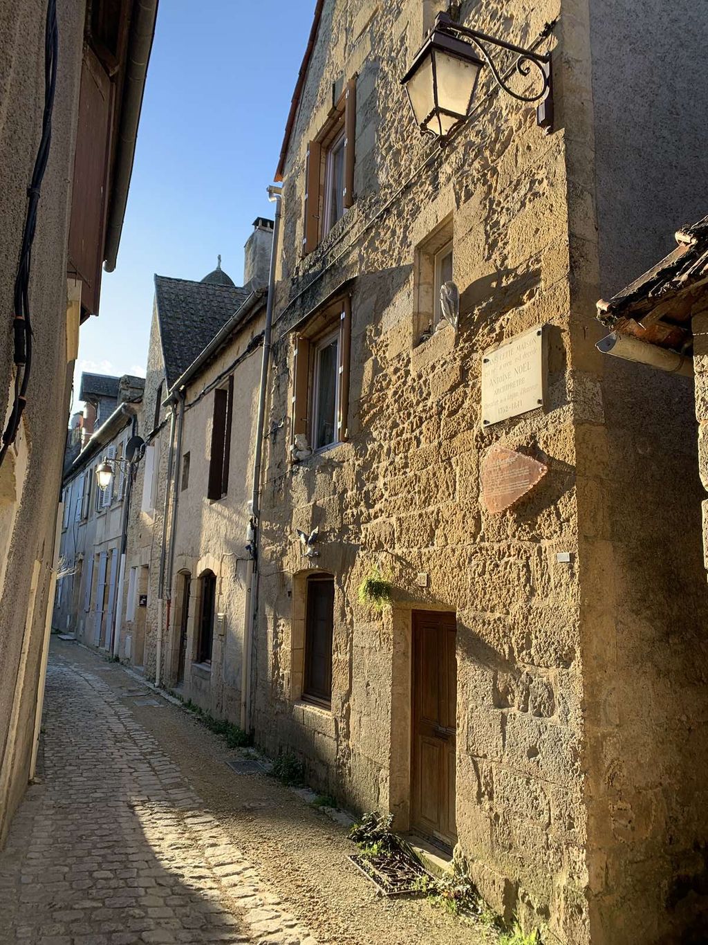 Achat maison à vendre 3 chambres 111 m² - Montignac