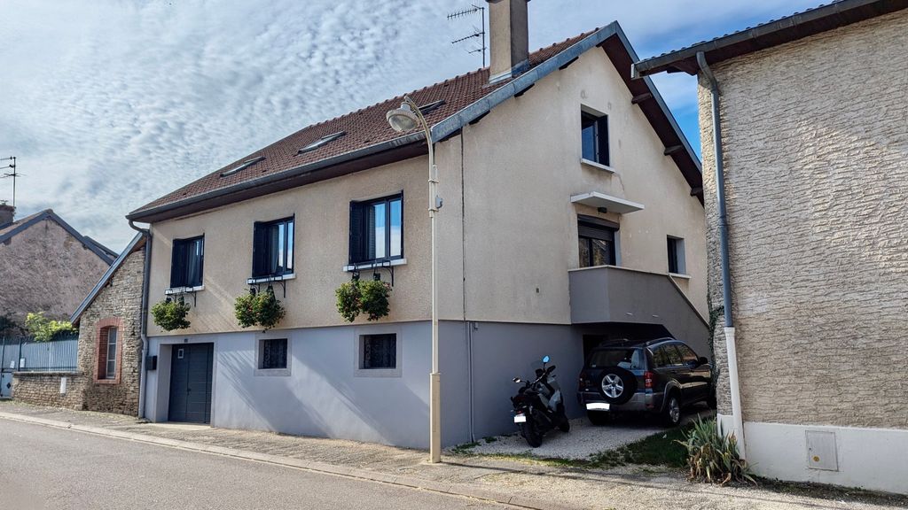 Achat maison à vendre 3 chambres 190 m² - Marsannay-le-Bois