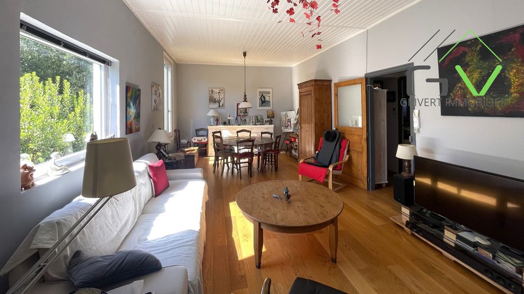 Achat maison à vendre 3 chambres 100 m² - Alès