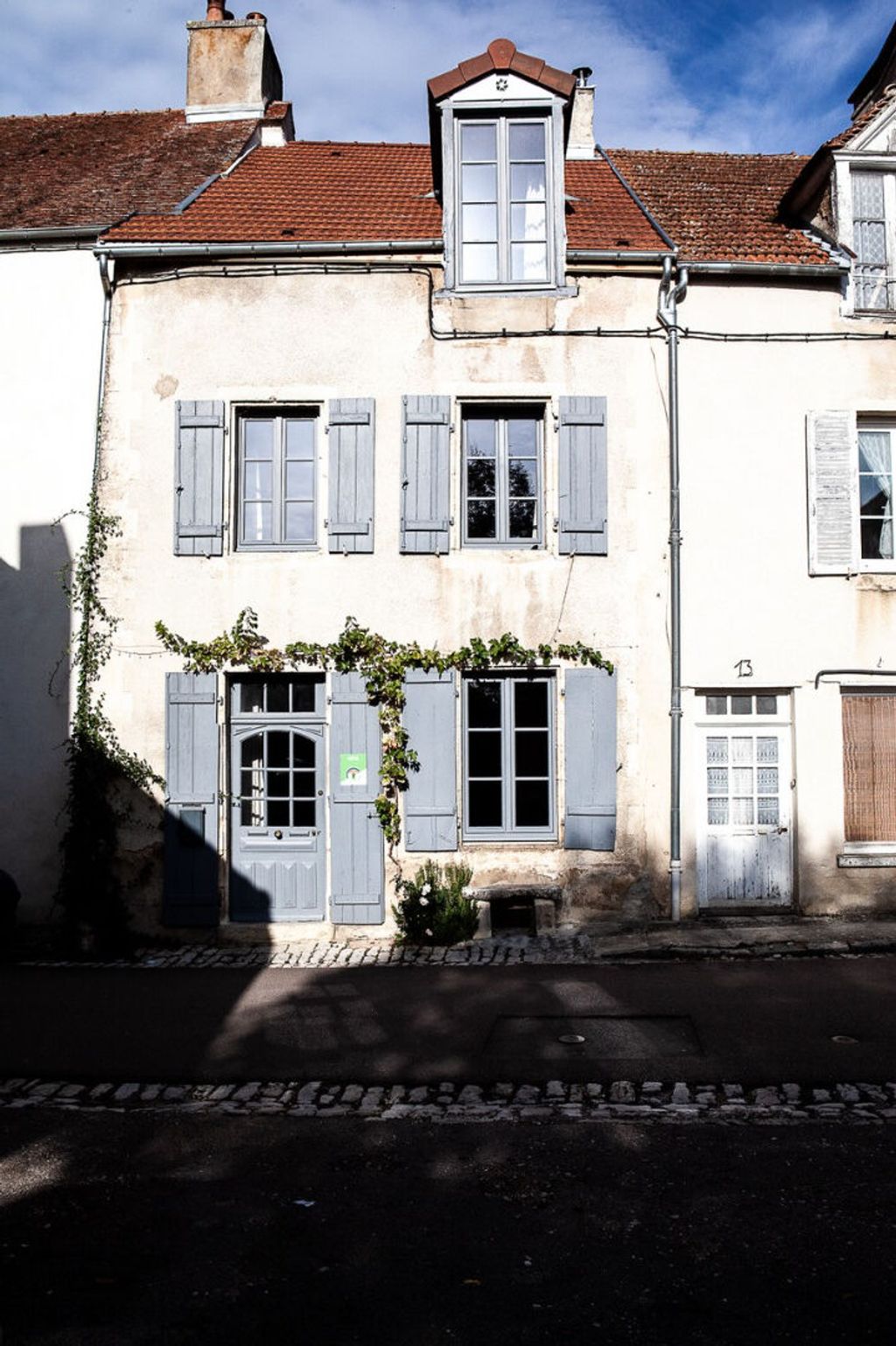 Achat maison à vendre 2 chambres 85 m² - Flavigny-sur-Ozerain