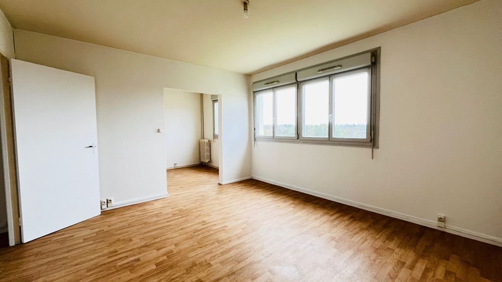 Achat appartement à vendre 4 pièces 69 m² - Chemillé-en-Anjou