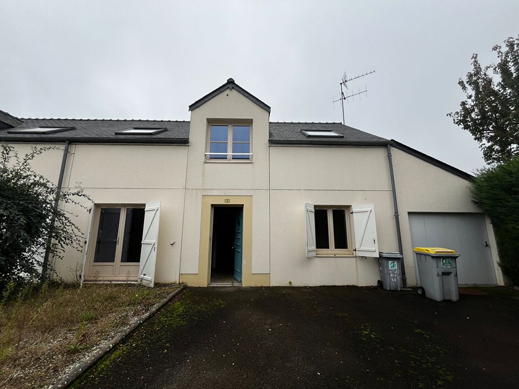 Achat maison à vendre 3 chambres 90 m² - Seiches-sur-le-Loir