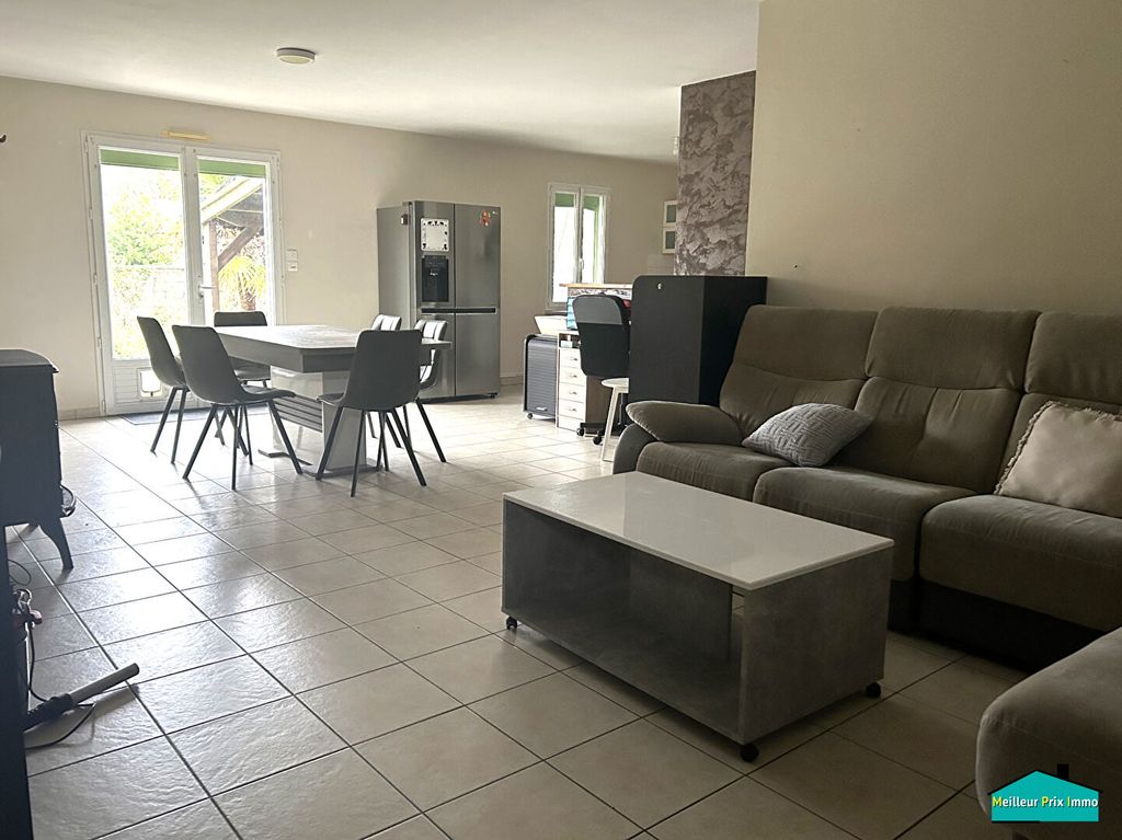 Achat maison à vendre 4 chambres 115 m² - La Marne