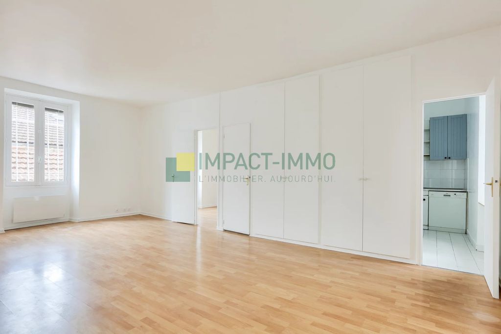 Achat appartement à vendre 2 pièces 45 m² - Paris 18ème arrondissement