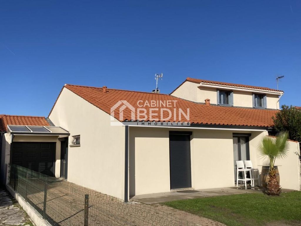 Achat maison à vendre 2 chambres 81 m² - Ambarès-et-Lagrave