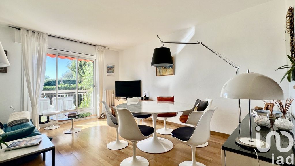 Achat appartement à vendre 3 pièces 56 m² - Vence