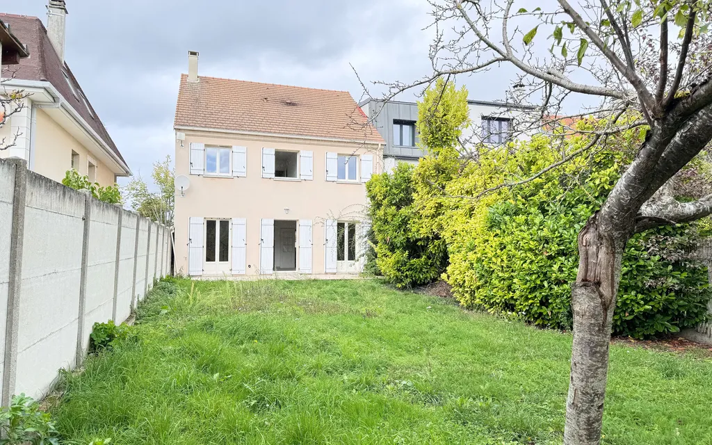 Achat maison à vendre 4 chambres 125 m² - Houilles