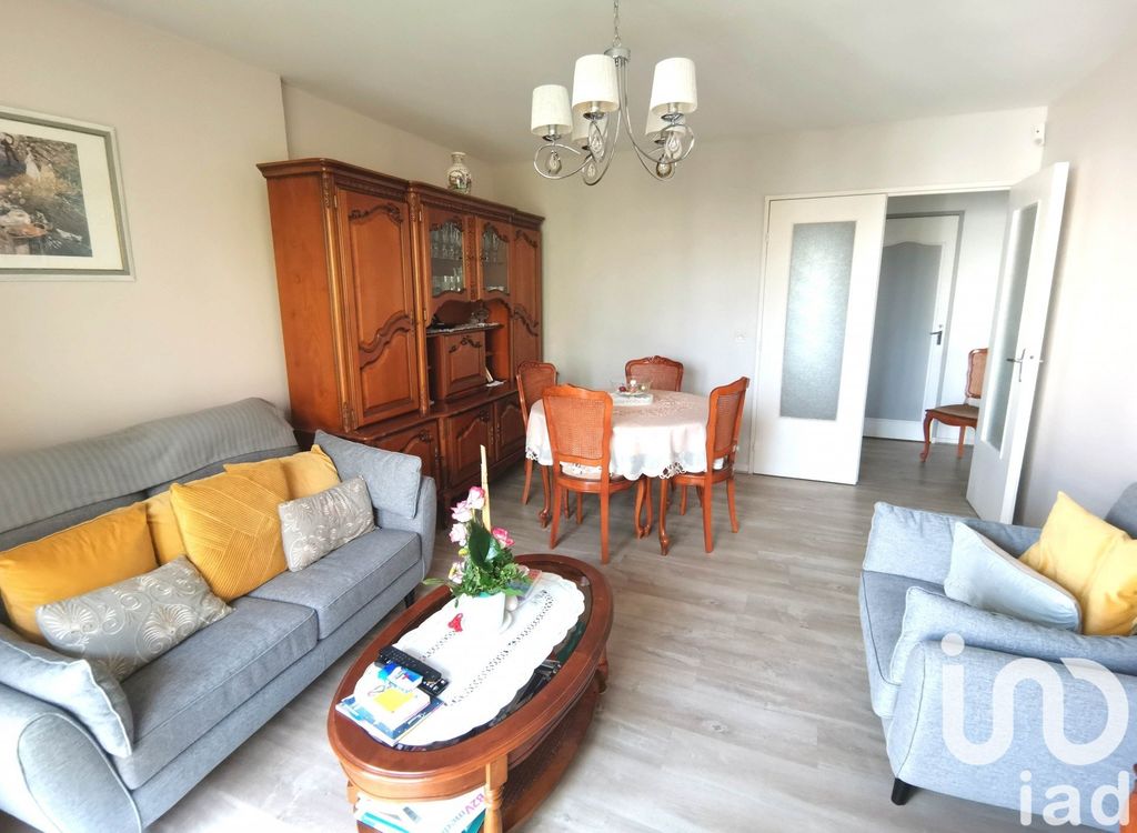 Achat appartement à vendre 3 pièces 72 m² - Verneuil-sur-Seine