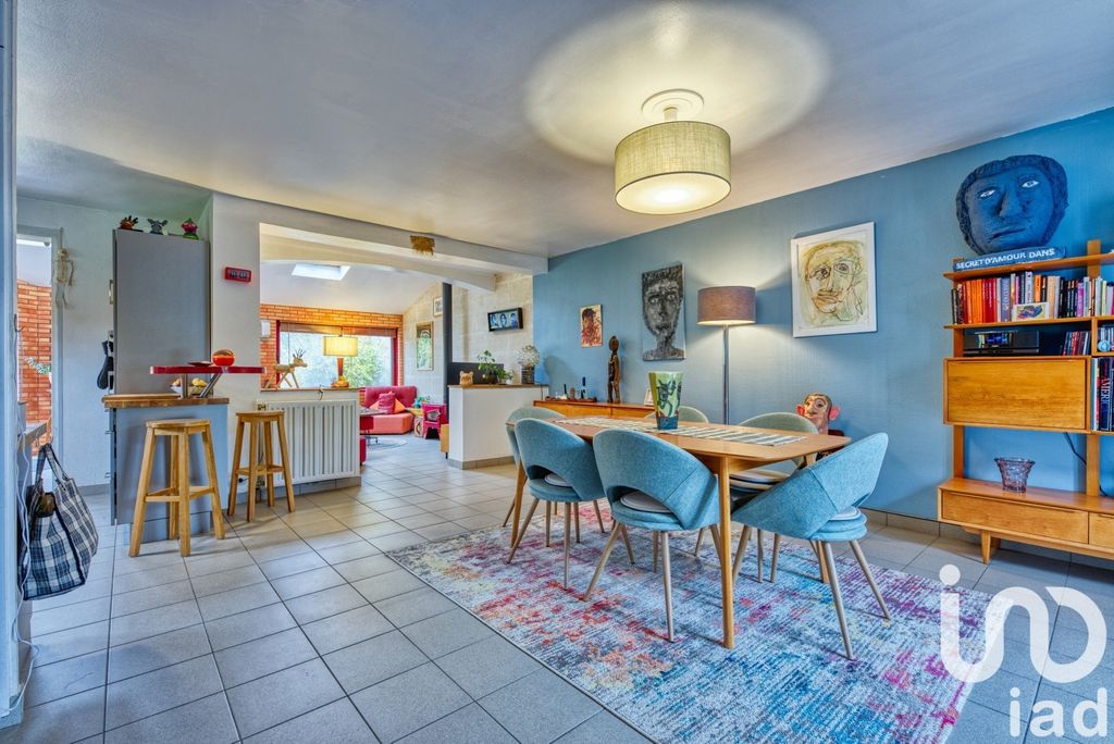 Achat maison à vendre 3 chambres 133 m² - Floirac