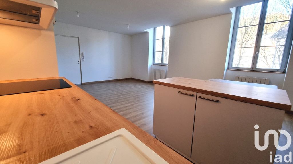 Achat appartement 4 pièce(s) Châtel-Guyon