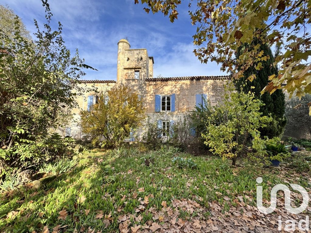 Achat maison à vendre 6 chambres 300 m² - Arles