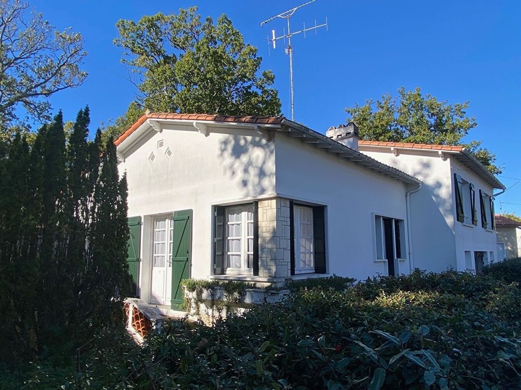 Achat maison à vendre 4 chambres 87 m² - Royan