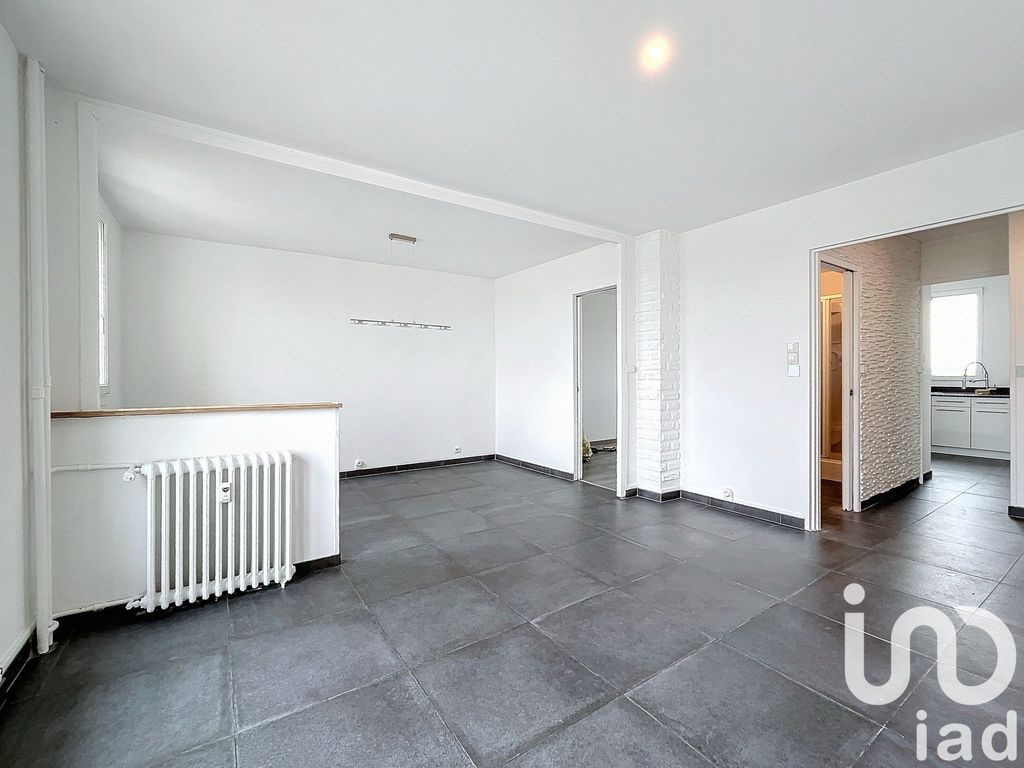 Achat appartement à vendre 2 pièces 54 m² - Saran