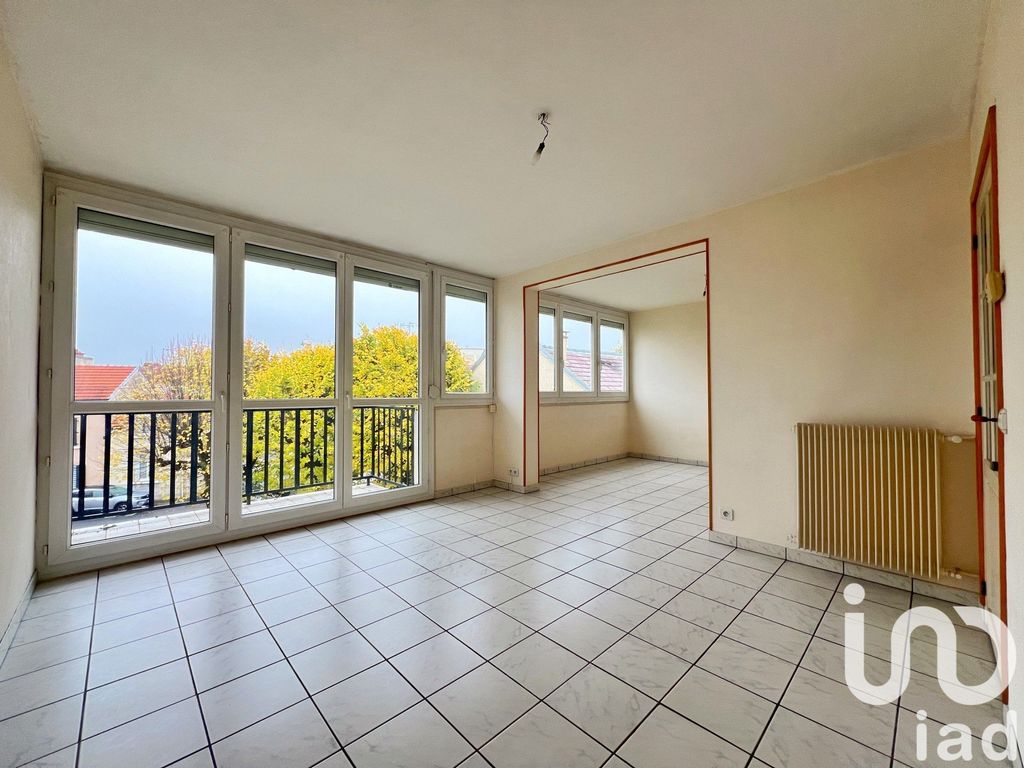 Achat appartement à vendre 4 pièces 66 m² - Reims