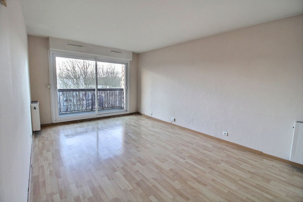 Achat appartement à vendre 3 pièces 70 m² - Maurepas