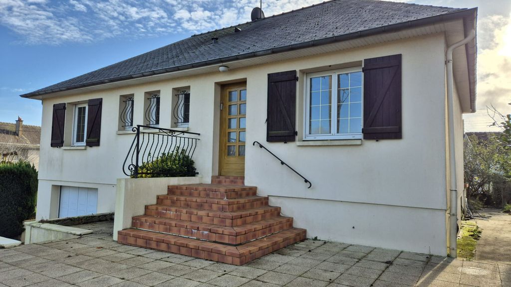 Achat maison à vendre 2 chambres 79 m² - Mayenne