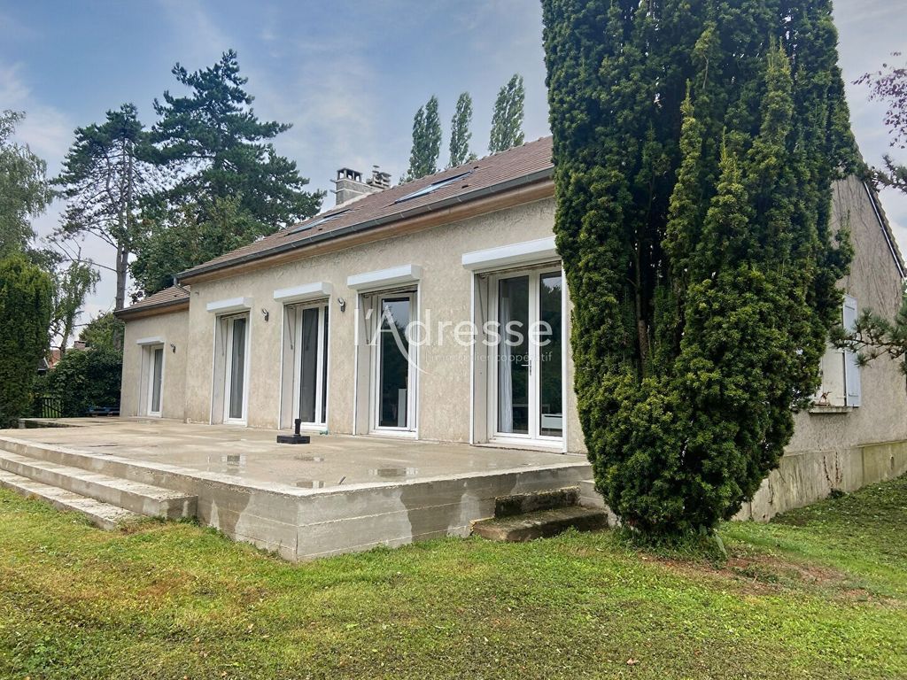 Achat maison à vendre 3 chambres 180 m² - Jouy-le-Châtel