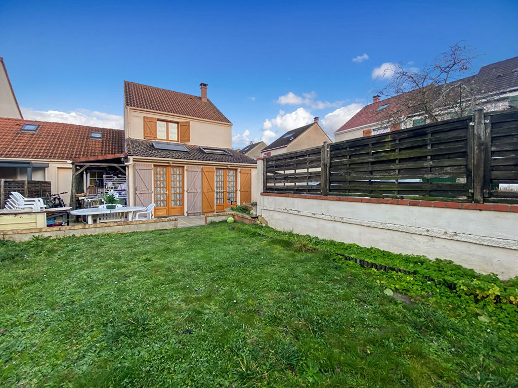 Achat maison à vendre 4 chambres 100 m² - Jouy-le-Moutier