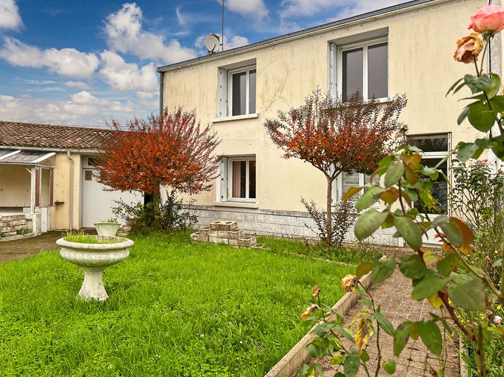 Achat maison à vendre 3 chambres 137 m² - L'Île-d'Elle