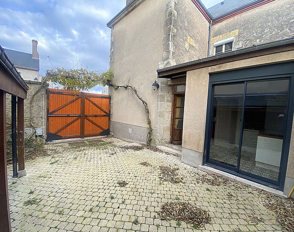 Achat maison à vendre 4 chambres 151 m² - Fay-aux-Loges