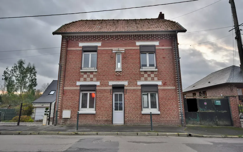 Achat maison à vendre 3 chambres 85 m² - Doullens