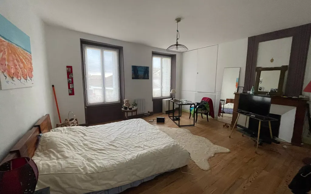 Achat appartement à vendre 6 pièces 210 m² - Saint-Sever