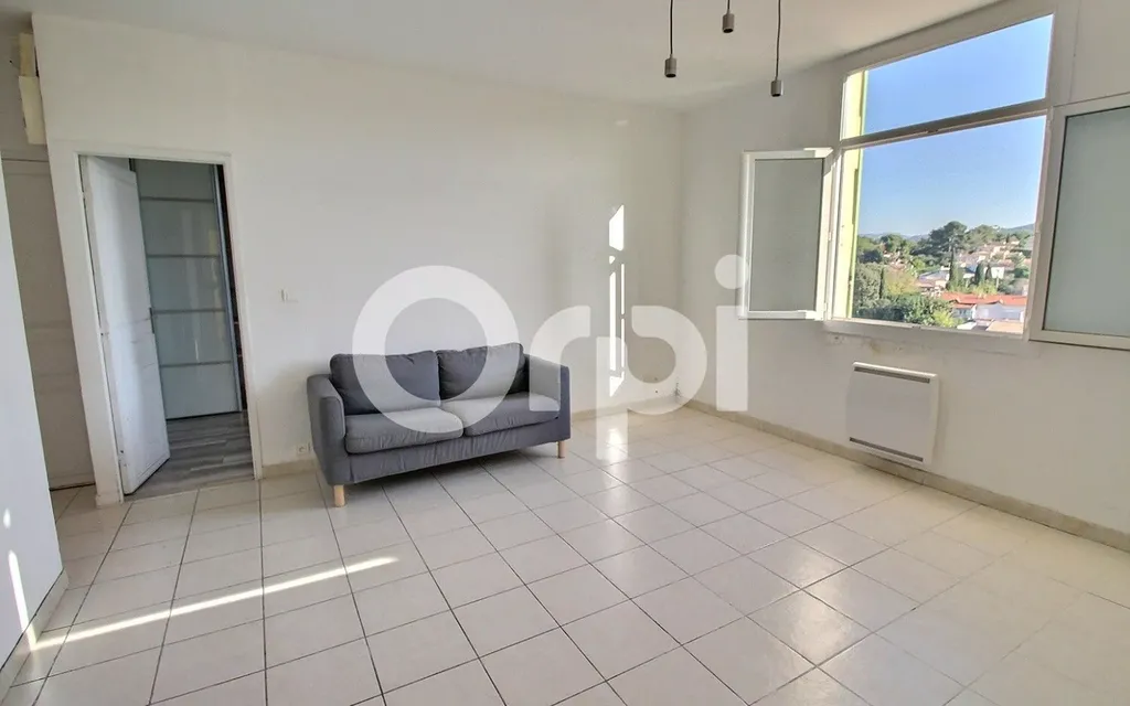 Achat appartement à vendre 4 pièces 65 m² - Marseille 12ème arrondissement