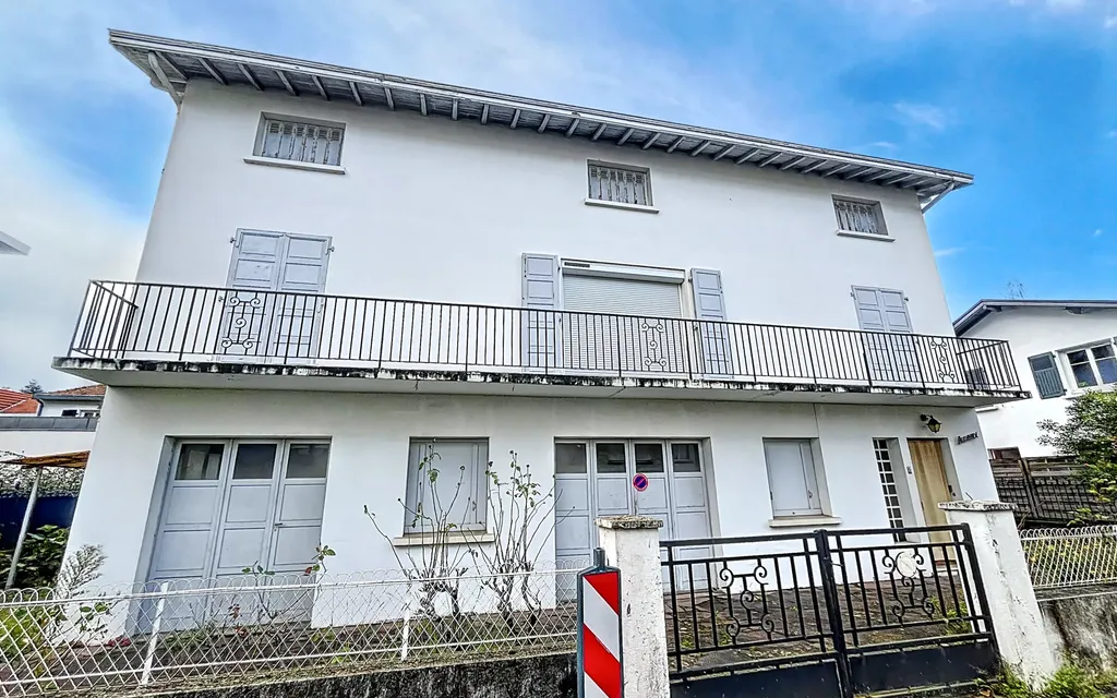 Achat maison à vendre 4 chambres 135 m² - Bayonne