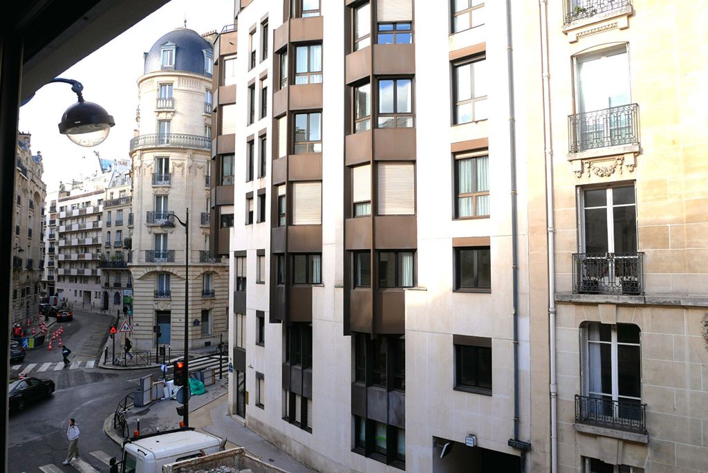 Achat studio à vendre 24 m² - Paris 16ème arrondissement