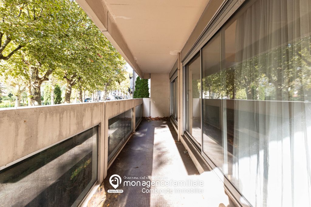 Achat appartement à vendre 5 pièces 124 m² - Riom