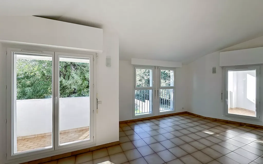 Achat appartement à vendre 3 pièces 60 m² - Antibes