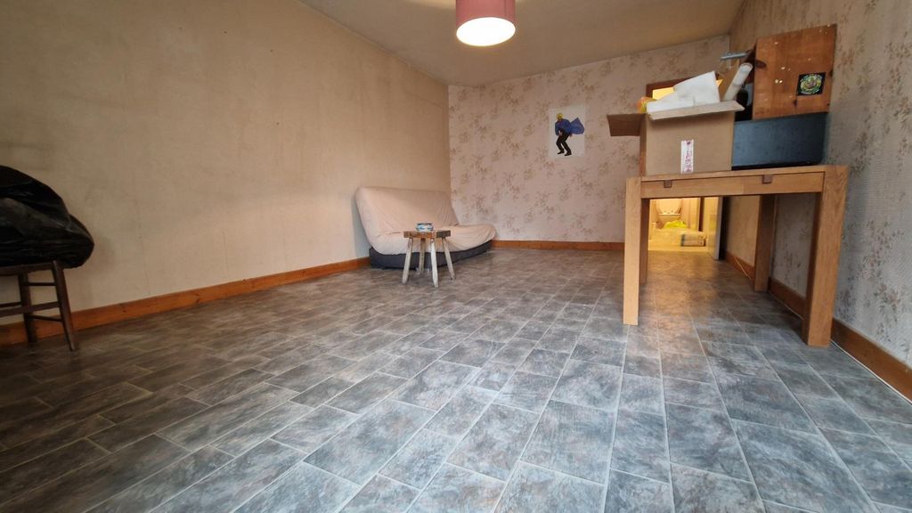 Achat maison à vendre 3 chambres 144 m² - Cours-les-Barres