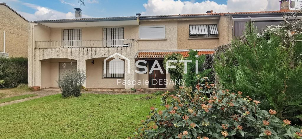 Achat maison à vendre 3 chambres 117 m² - Tournon-sur-Rhône