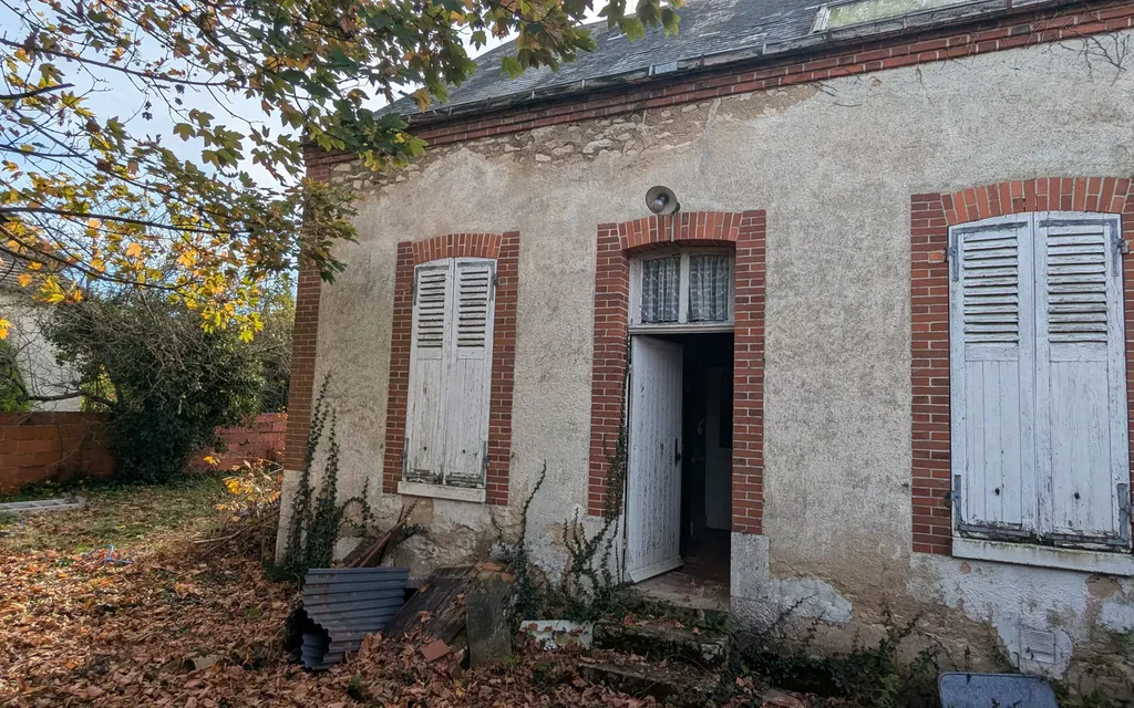 Achat maison à vendre 2 chambres 50 m² - Varennes-Changy