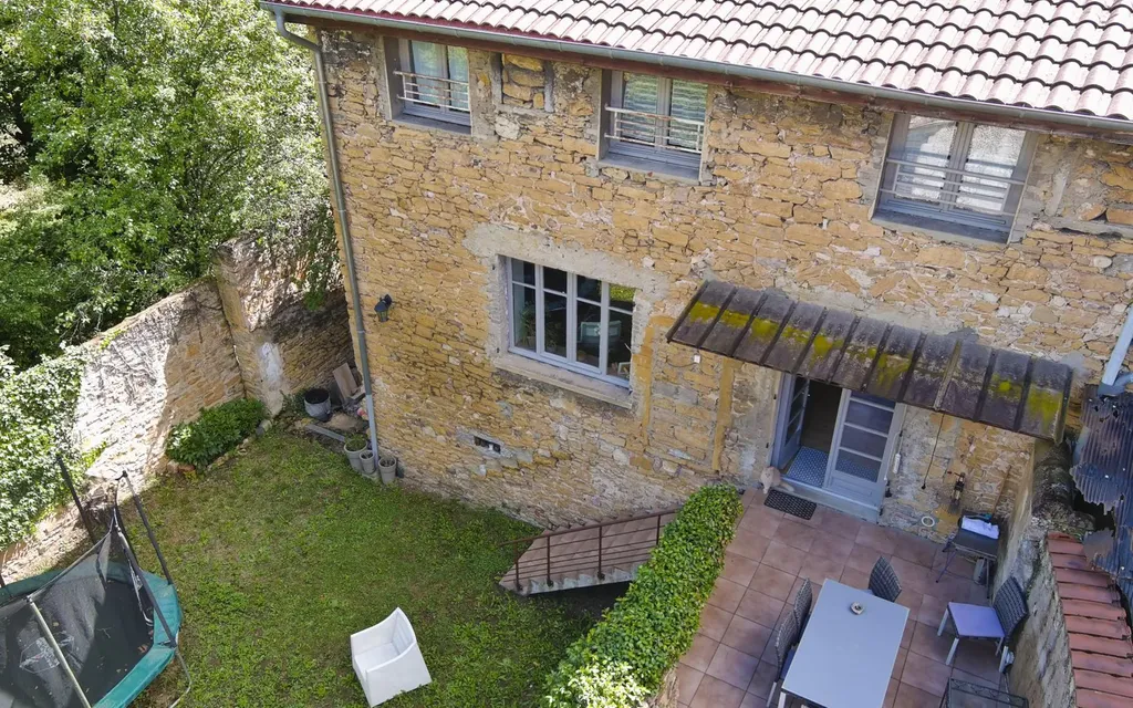 Achat maison à vendre 4 chambres 165 m² - Couzon-au-Mont-d'Or