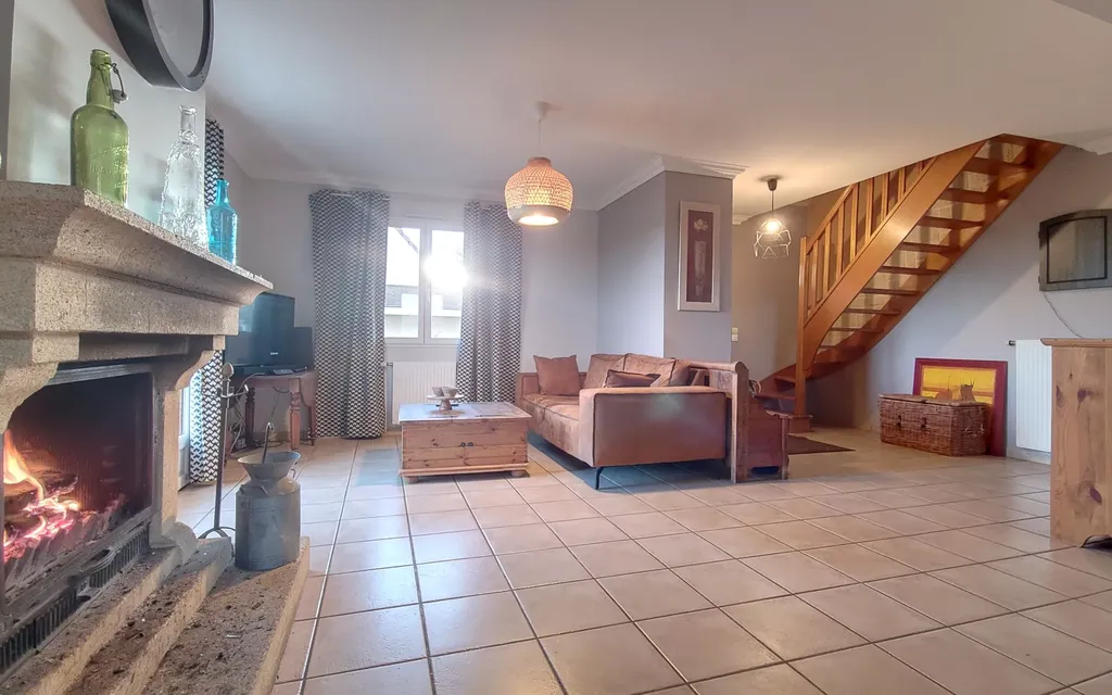 Achat maison à vendre 4 chambres 110 m² - Varanges