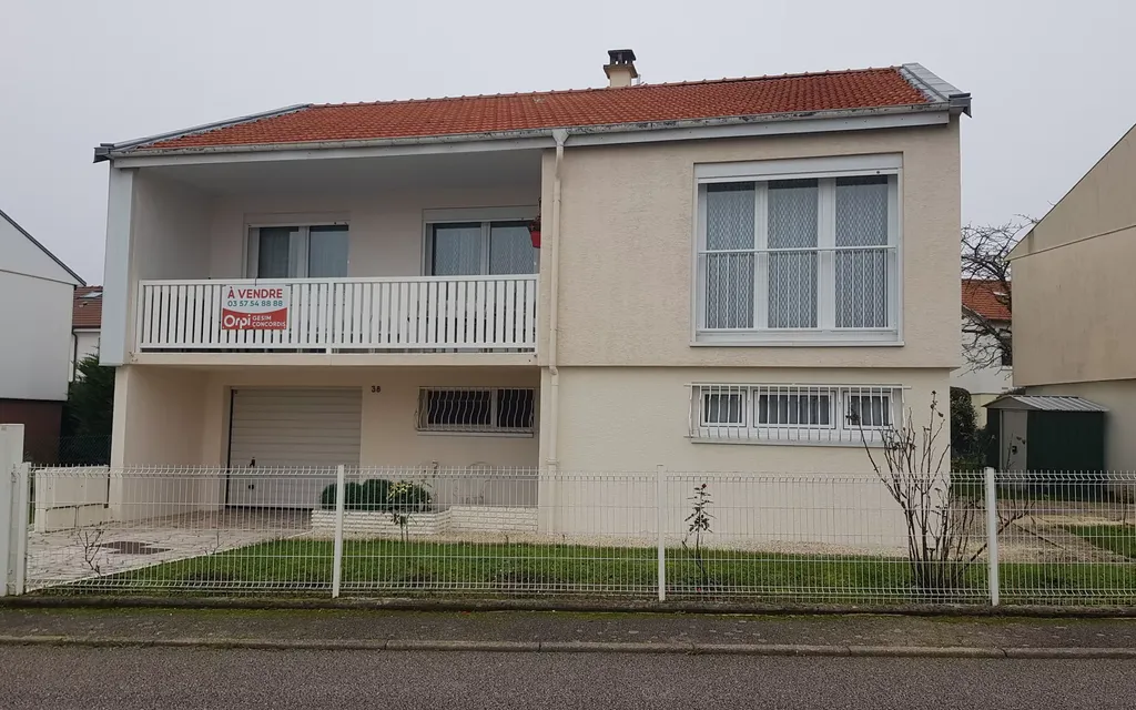 Achat maison à vendre 4 chambres 123 m² - Villers-lès-Nancy